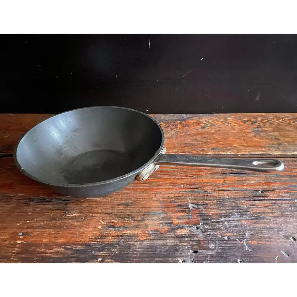Vintage CALPHALON Commercial Aluminum Cookware 8 1/2